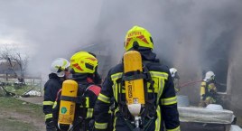 Zdjęcie dotyczy: Pożar budynku mieszkalnego 