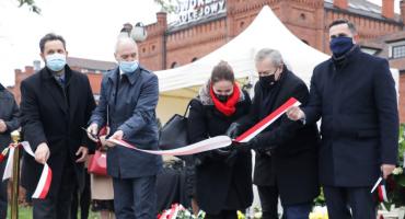 Przed Bitwą Warszawską – Skierniewice 1920-2020 - wicepremier wraz z prezydentem miasta odsłonili pomnik przy dworcu 